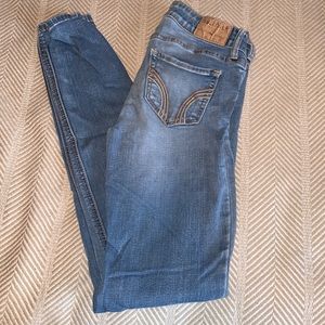 Hollister skinny jeans